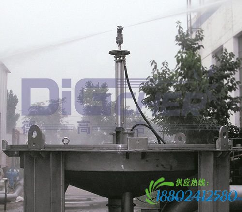 三维洗罐器工作状态