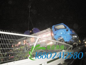 油罐车避电单车