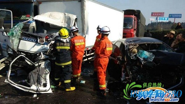 最新成南高速车祸 油罐车与货车追尾爆炸5人惨死 