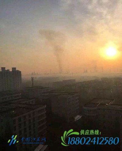 南京一石化厂乙烯储罐发生爆炸(图)