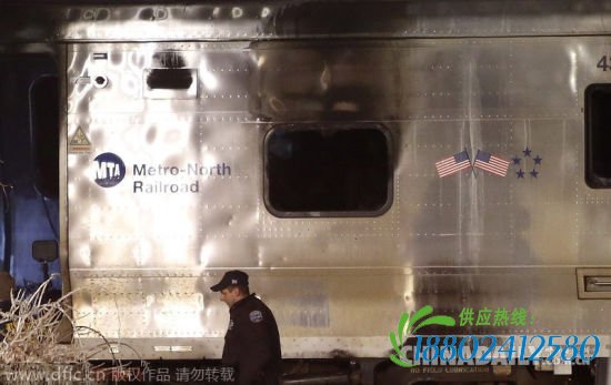 纽约列车与汽车相撞致7死多伤（组图）[1]-中国日报网