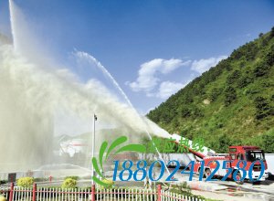 河北首辆涡喷式消防车承德实战演练 实现远距离