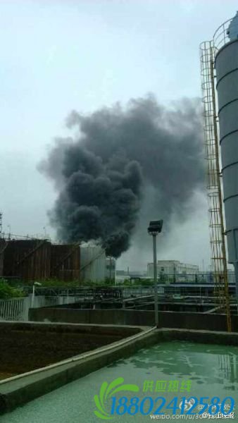 宁波蛟川石化区发生油罐爆炸 现场浓烟滚滚(图