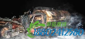 成绵高速一油罐车爆炸一人遇难