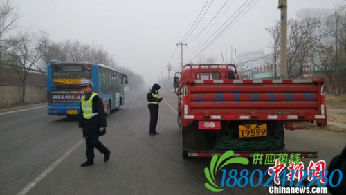北京今12时解除重污染红色预警 12日13日或再迎雾