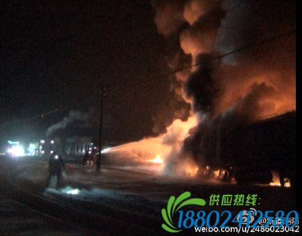 零下22度 奋勇扑救油罐车大火是个什么样子4