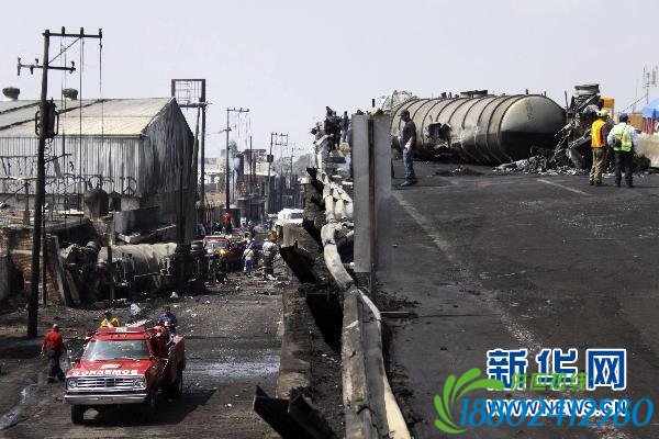 墨西哥油罐车爆炸现场