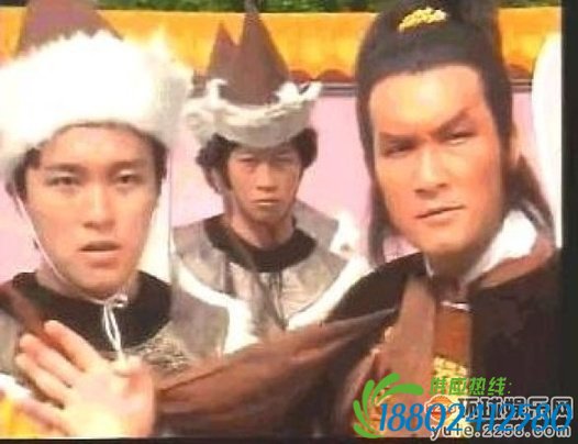 赵丽颖张杰十年友情谢娜吃醋　扒明星打酱油经历