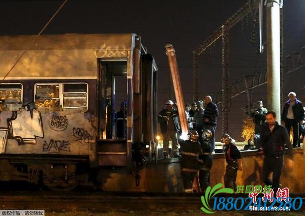 阿根廷首都两列火车相撞 至少40人受伤