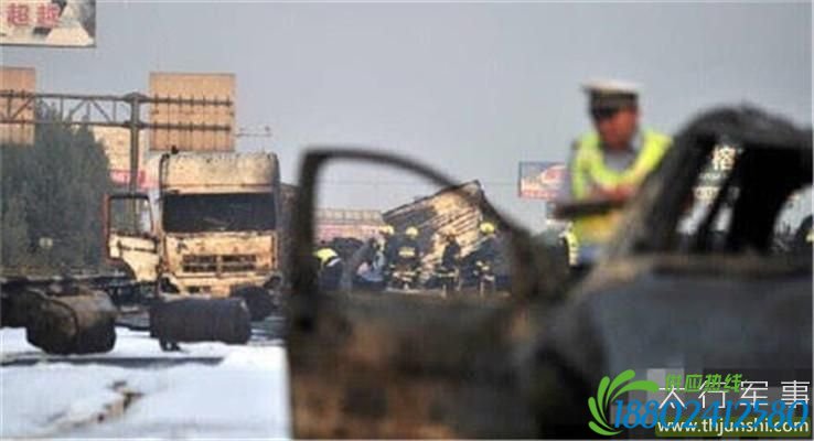 山东济青高速 20多个油罐爆炸