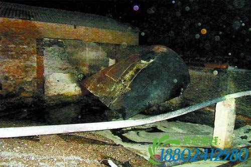 灞桥一化工厂储油罐爆炸