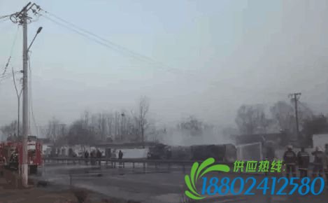 聊城堂邑一辆油罐车起火