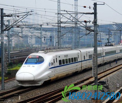 男子夜间盗窃铁路网线 险些导致旅游列车倾覆