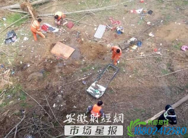 萧县：客车失控撞上护栏 6人遇难