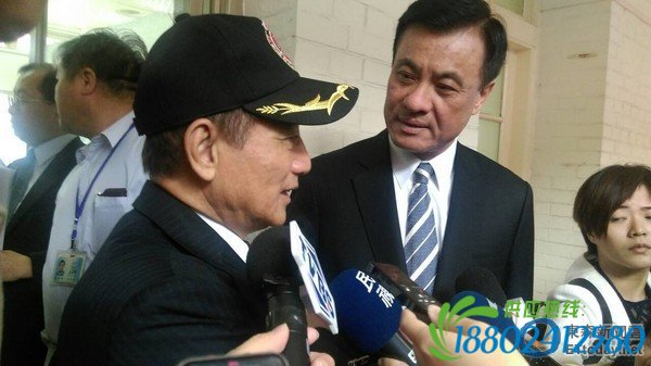 王金平在家滑倒 后脑伤口持续流血往医院检查