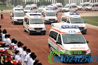 油罐厂“爆炸”直升机“救人”