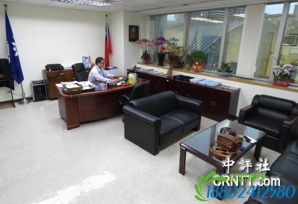国民党副秘书长：国民党不需要认贼作父的人(图