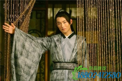 《楚乔传》左满仓实际身份是什么？左满仓和宇文�h什么关系？