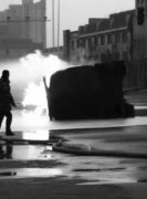 沧州两车相撞油罐车侧翻爆燃 俩司机死亡