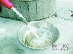 致车瘫掺水汽油来源成谜 加油站称未发现油罐渗