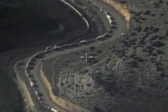 俄称极端组织向土运油有新路线 发现油罐车1.2万