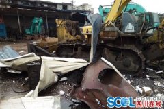 泸州龙马潭区检修罐车发生爆炸 两死两伤