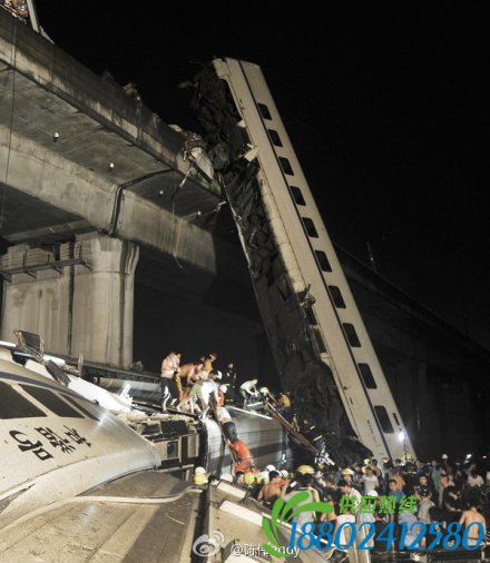 火车相撞事故 列车闯红灯酿惨剧浙江省温州市两辆动车相撞【视频】