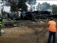 油罐车为何爆炸? 山西神池罐车追尾泄漏