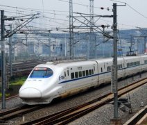 中国旅游新闻网：男子夜间盗窃铁路网线 险些导