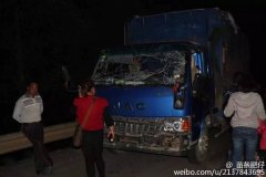 【突发】京珠高速岳阳段发生重大爆炸事故，目前二死二伤！