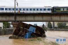 厄尔尼诺持续 南方多省区暴雨成灾